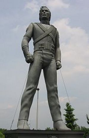 mj-1-statue